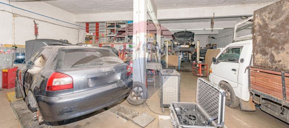 Lagerhaus in Vialonga, Portugal 408m², Nr. 69634 25