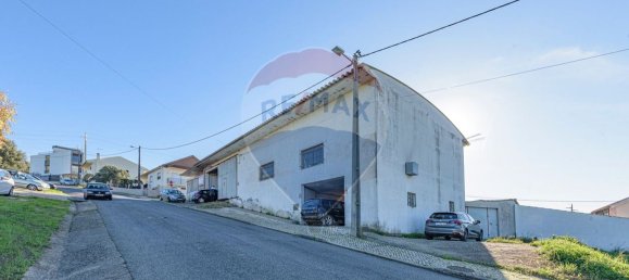 Lagerhaus in Vialonga, Portugal 408m², Nr. 69634 23