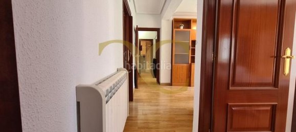 3 Schlafzimmer Wohnung in Gijon, Spain, Nr. 138838 12