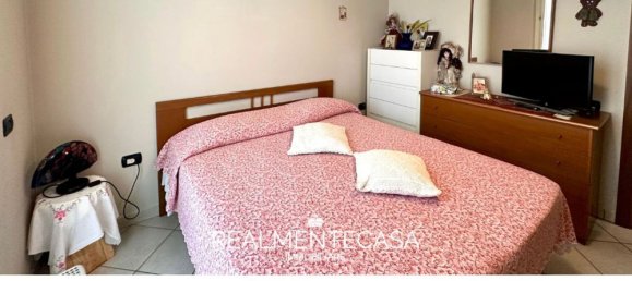 2 Schlafzimmer Wohnung in Vigevano, Italy, Nr. 360889 13