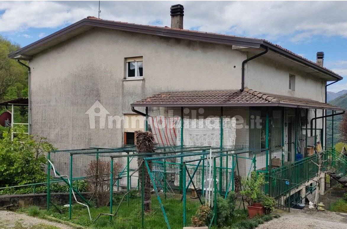 3 Schlafzimmer Villa in Provaglio Val Sabbia, Italy, Nr. 382261