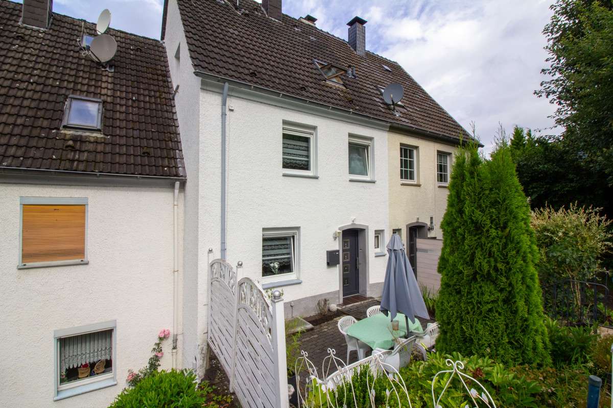 4 bedrooms Townhouse in Markischer, Germany No. 187650