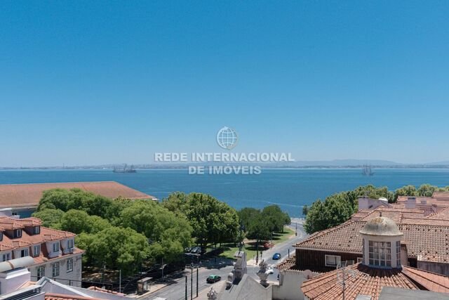 4 bedrooms Apartment in Mafra, Portugal No. 336412