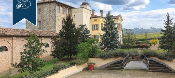 8 bedrooms Villa in Varano de' Melegari, Italy No. 97956 57