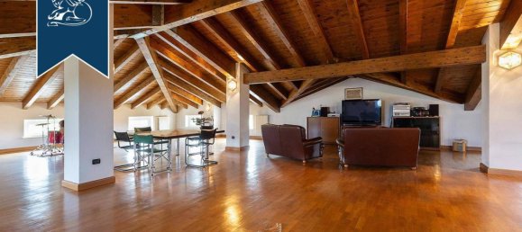 8 bedrooms Villa in Varano de' Melegari, Italy No. 97956 37