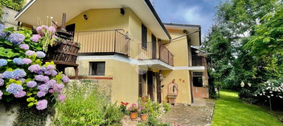 Дом с 6 комнатами в Кастелламонте, Италия № 25279 36