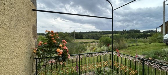 3 bedrooms House in Laval-sur-Luzege, France No. 111533 8