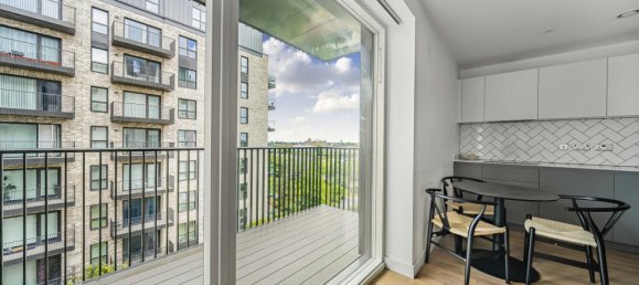 1 bedroom Apartment in Southall, United Kingdom No. 11108 11