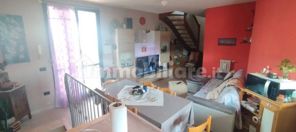 Дом с 2 спальнями в Конселиче, Италия № 152179 3