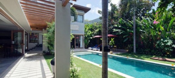 3 bedrooms Villa for rent in Seminyak, Badung, Bali, Indonesia № 3221 2