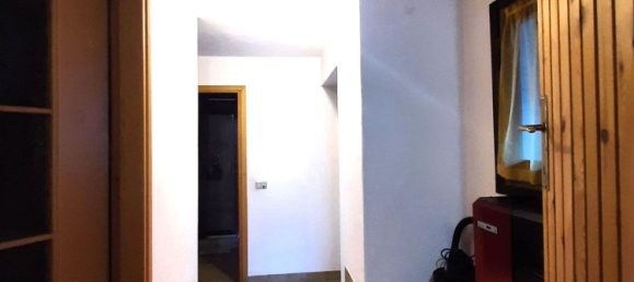 4 rooms House in Caiolo, Italy No. 238644 10