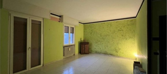 4 Schlafzimmer Wohnung in Sergnano, Italy, Nr. 362339 11