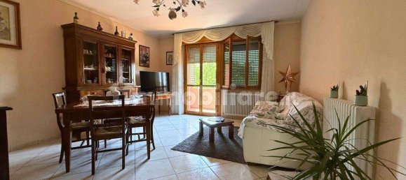 Apartamento T3 em Reggio Emilia, Italy N.º 321886 2