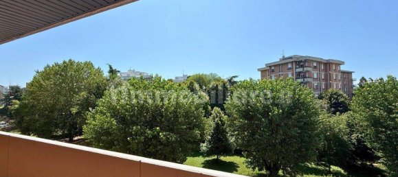 Apartamento T3 em Reggio Emilia, Italy N.º 321886 17