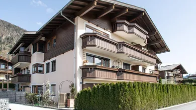 2 bedrooms Apartment in Kirchdorf in Tirol, Austria No. 209043