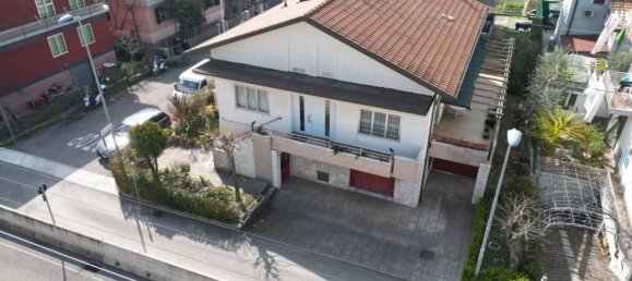 4 Schlafzimmer Villa in Rimini, Italy, Nr. 283645 21