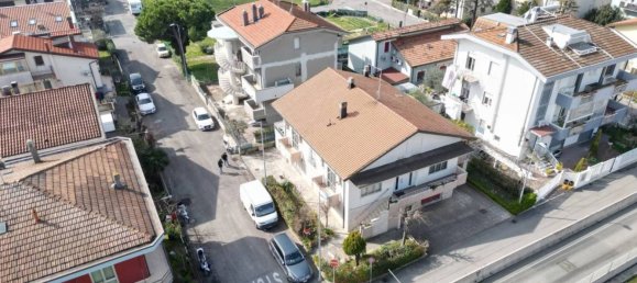 4 Schlafzimmer Villa in Rimini, Italy, Nr. 283645 22