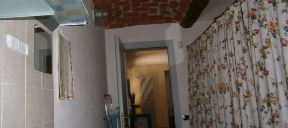 21 Schlafzimmer Villa in Cisterna d'Asti, Italy, Nr. 334976 49