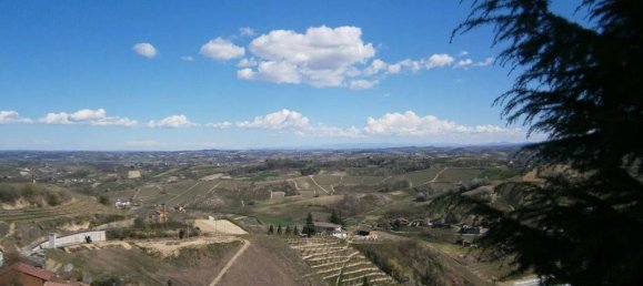 21 Schlafzimmer Villa in Cisterna d'Asti, Italy, Nr. 334976 44