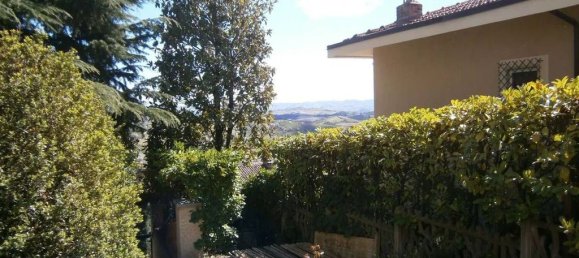 21 Schlafzimmer Villa in Cisterna d'Asti, Italy, Nr. 334976 10