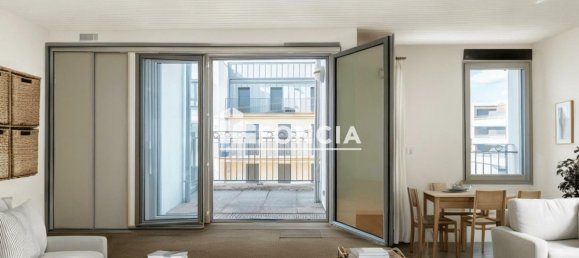 Estudio en Chennevieres-sur-Marne, France No. 298961 8