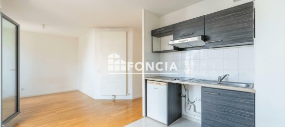 Estudio en Chennevieres-sur-Marne, France No. 298961 3