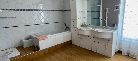 5 bedrooms House in La Celle-sur-Morin, France No. 325145 7