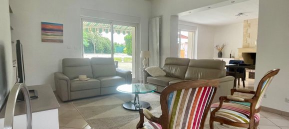 5 bedrooms House in La Celle-sur-Morin, France No. 325145 4