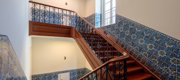 2 bedrooms Apartment in Lisbon, Portugal No. 9726 10