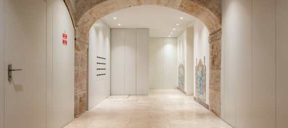 2 bedrooms Apartment in Lisbon, Portugal No. 9726 12