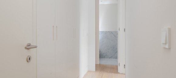 2 bedrooms Apartment in Lisbon, Portugal No. 9726 24