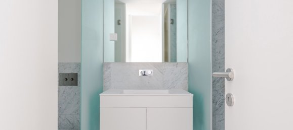 2 bedrooms Apartment in Lisbon, Portugal No. 9726 27