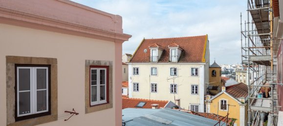 2 bedrooms Apartment in Lisbon, Portugal No. 9726 5