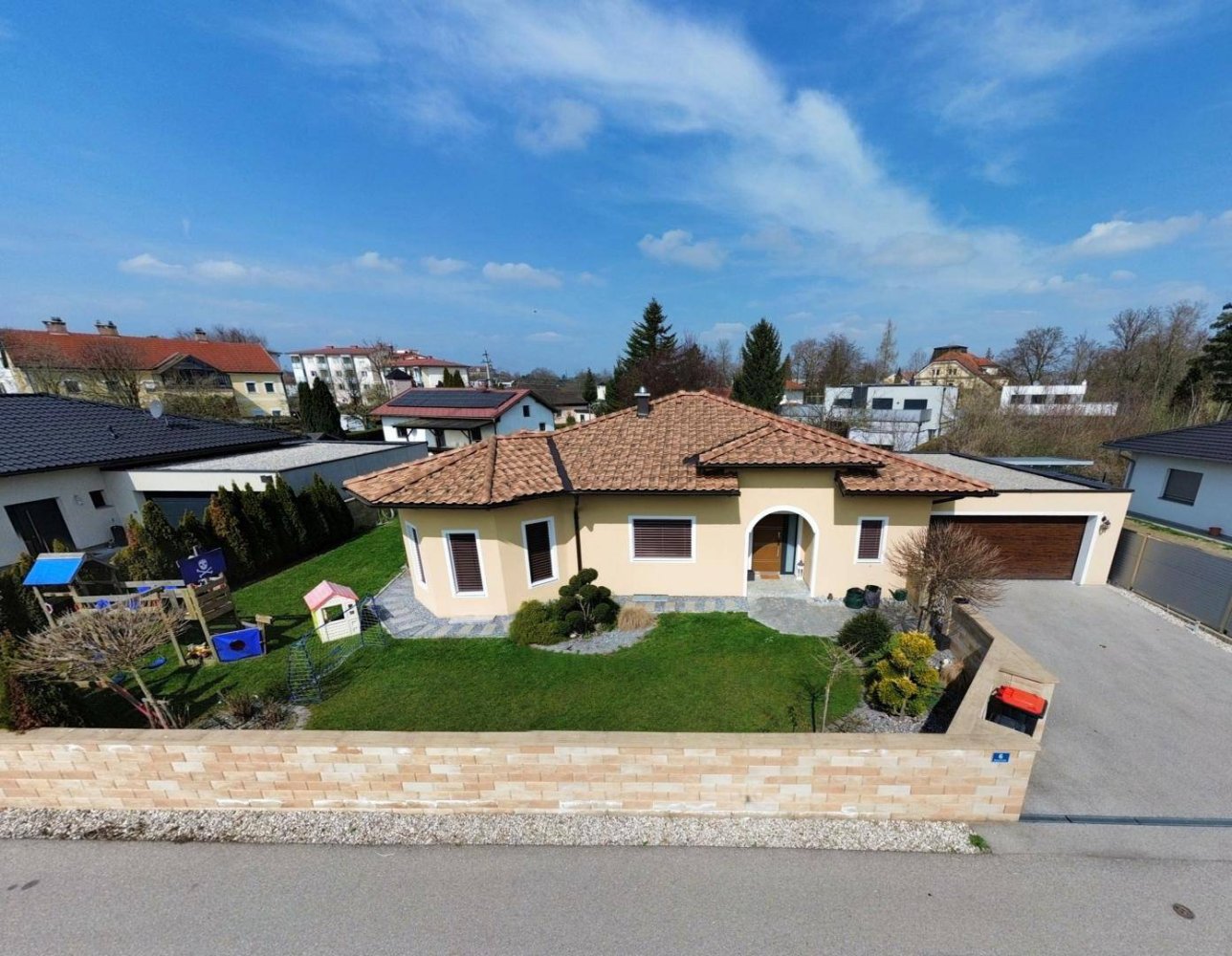 4 bedrooms Bungalow in Marchtrenk, Austria No. 149969