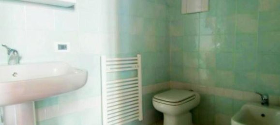 7-salle Appartement à Vicenza, Italy No. 231759 14