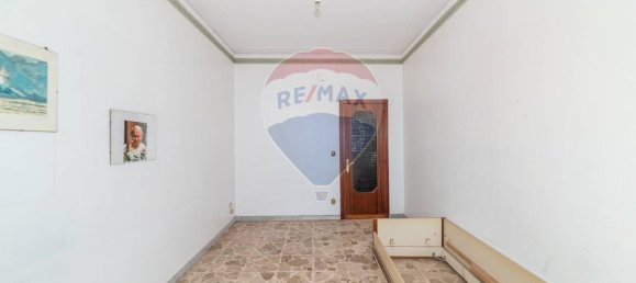 8 rooms Apartment in Catania, Italy No. 109347 30