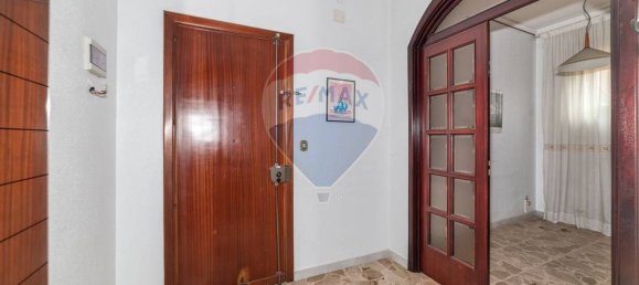 8 rooms Apartment in Catania, Italy No. 109347 4