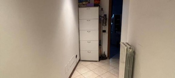 Apartamento de 3 habitaciónes en San Martino in Strada, Italy No. 23837 14
