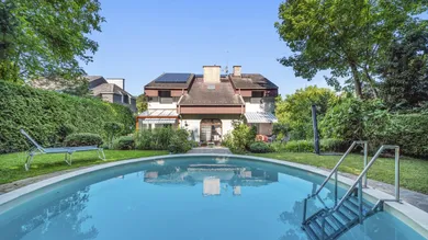 8غرفة فيلا في Perchtoldsdorf, Austria رقم 244041