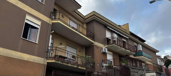 2 rooms Apartment in Rignano Flaminio, Italy No. 38786 2