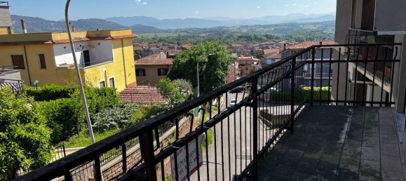 2 rooms Apartment in Rignano Flaminio, Italy No. 38786 4
