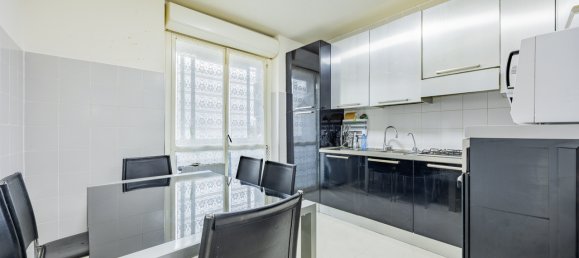 5 rooms Apartment in Cuneo, Italy No. 364099 5