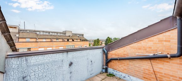 5 rooms Apartment in Cuneo, Italy No. 364099 23