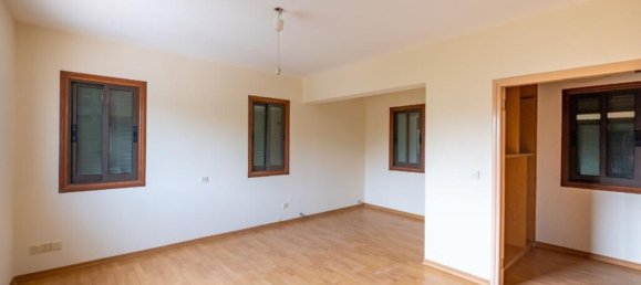 Вилла 215м² в Никосия, Кипр № 24511 11