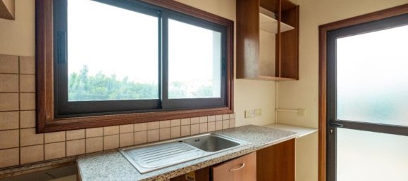 Вилла 215м² в Никосия, Кипр № 24511 4