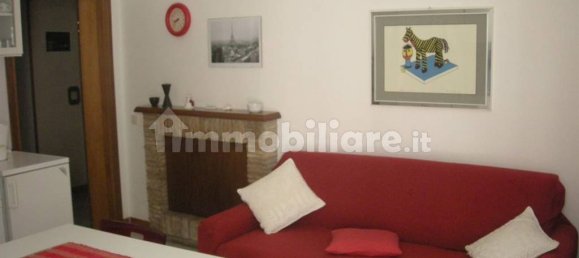1 bedroom Apartment in Terni, Italy No. 51791 2