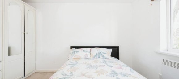 1 bedroom Apartment in Hounslow, United Kingdom No. 10937 8