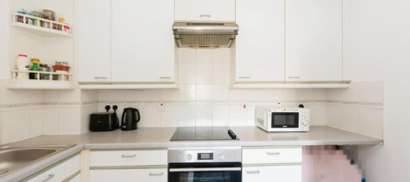 1 bedroom Apartment in Hounslow, United Kingdom No. 10937 2