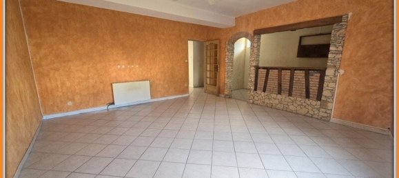 Casa de 2 dormitorios en Aumagne, France No. 282301 5