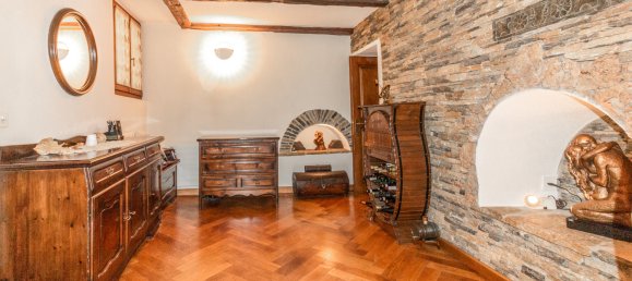 شقة 3 غرف نوم  في Sion, Switzerland رقم 72 3